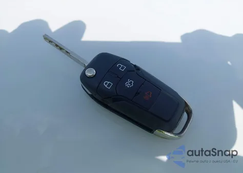 2013 Ford Fusion S из США, поврежденный, VIN 3FA6P0G76DR380191